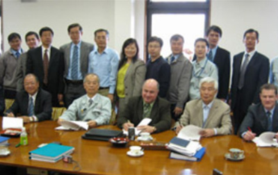 我公司和日下部等公司共同承揽的台湾355石油套管与114石油油管生产线项目，于2012年4月18日在日下部公司正式签约。